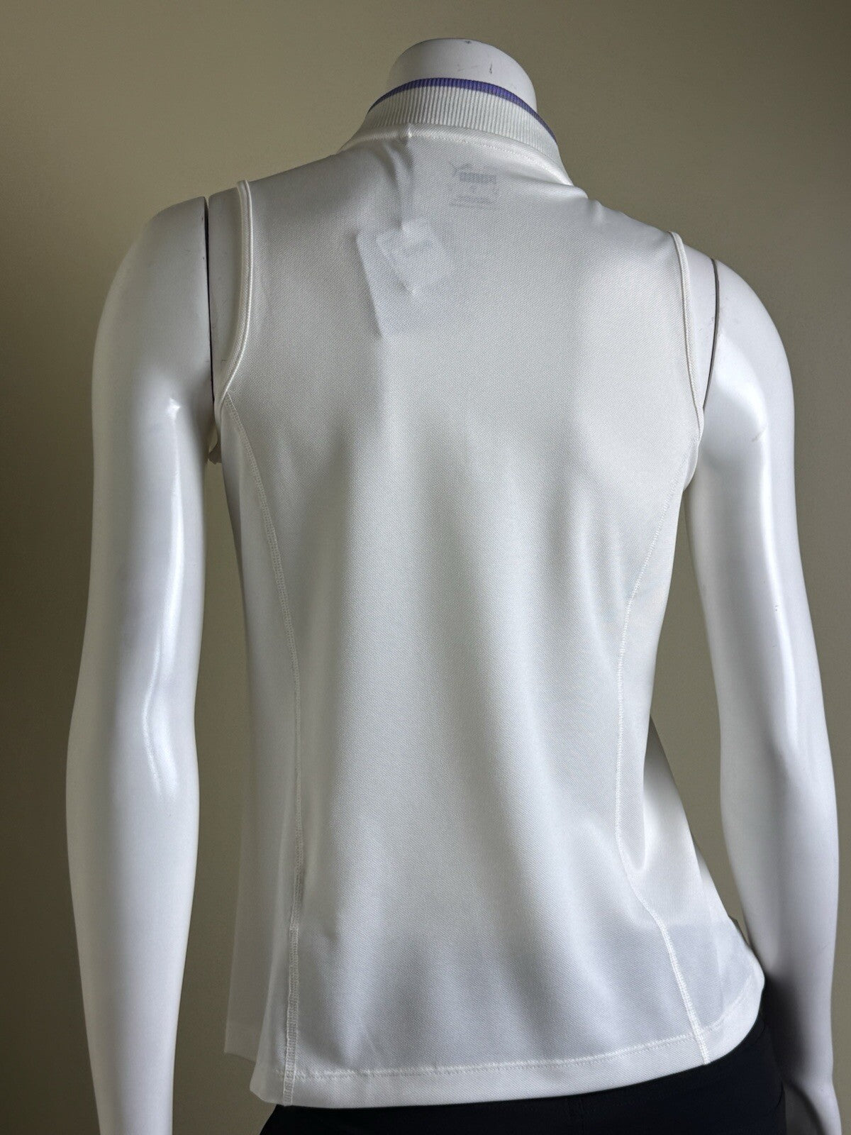 Puma Women’s Golf Shirt Sleeveless Sz S (B.84/3)