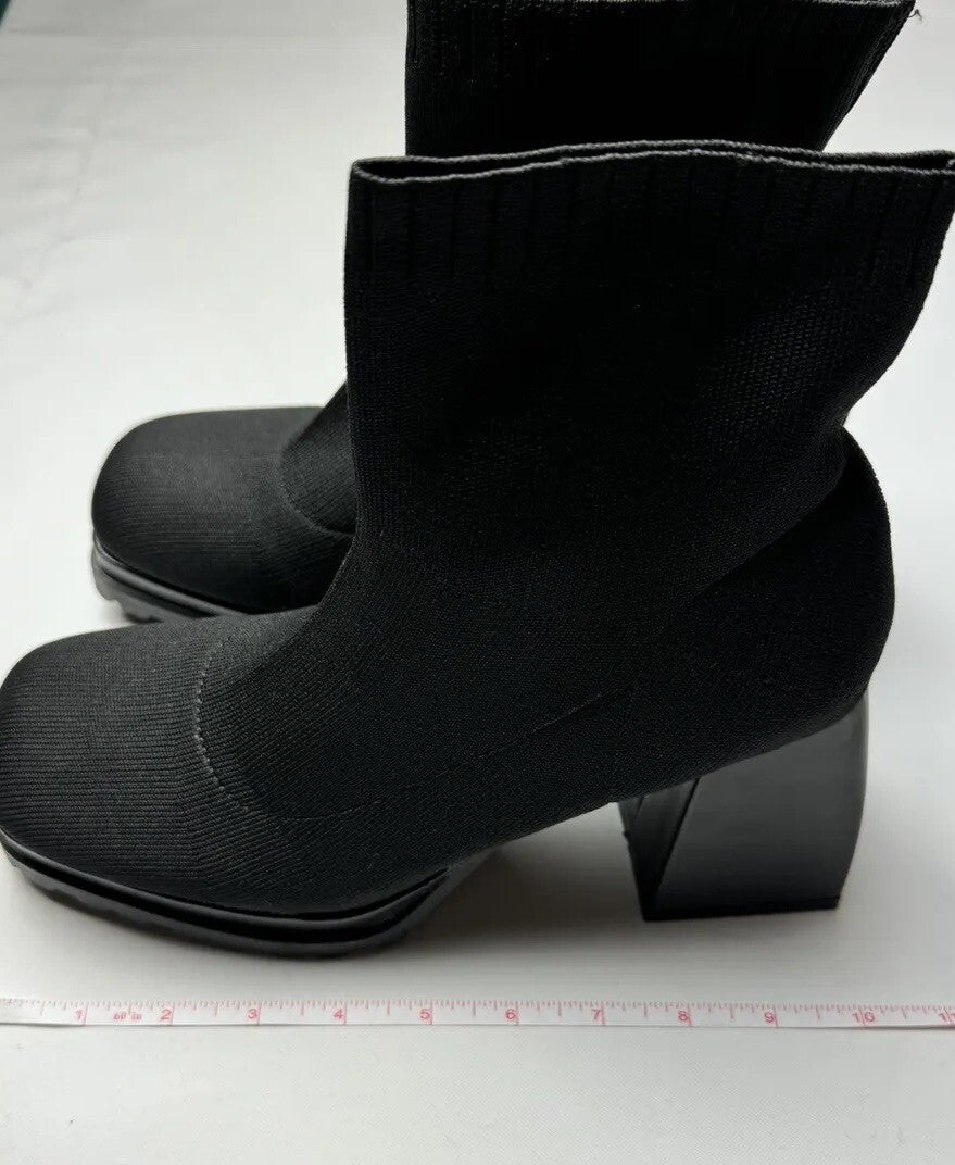 Cape Robbin Women's Stretchy Black Boots Size 9