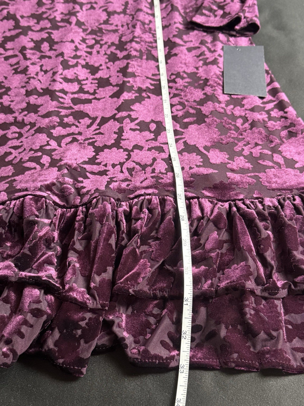 $139 Tommy Hilfiger Women’s Velvet Dress Sz 10P    (B.032)