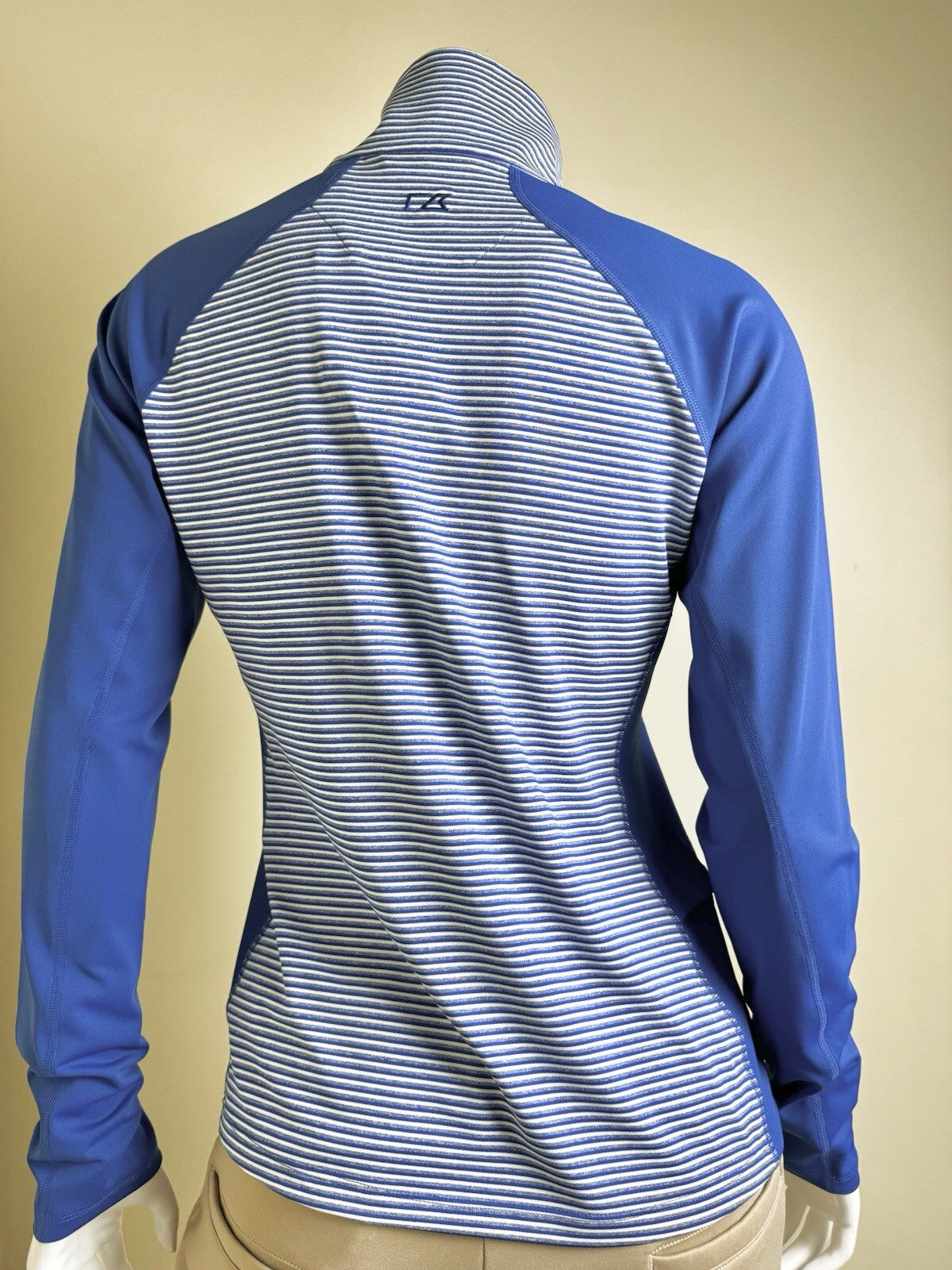 Cutter & Buck Women’s Sweatshirt Sz S. (B.105)