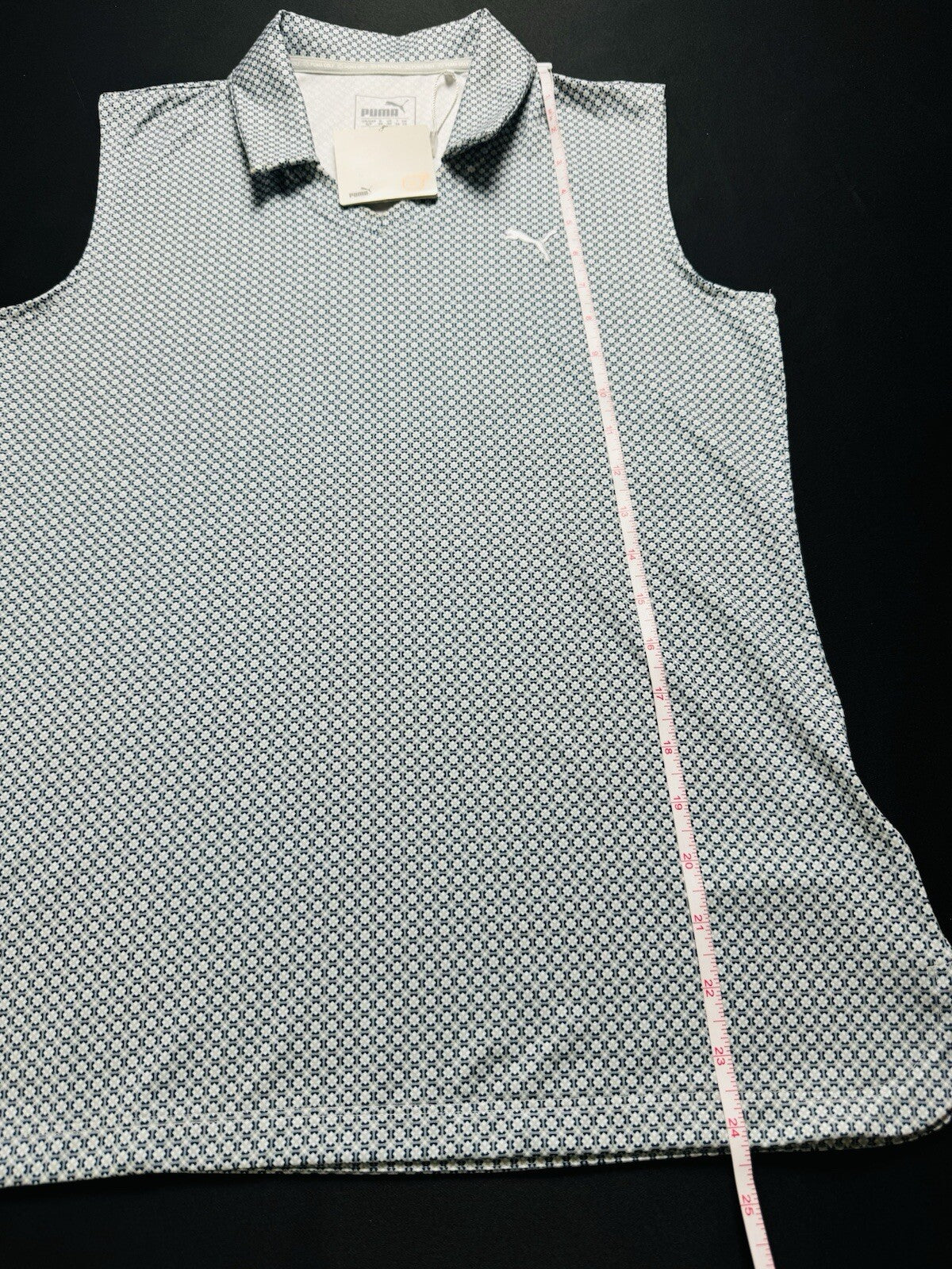 Puma Women’s Golf Shirt Sleeveless Sz S (B.80)