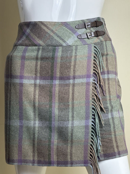 $225 Lauren Ralph Lauren Women’s Plaid Skirt Sz 12.    (B.101)