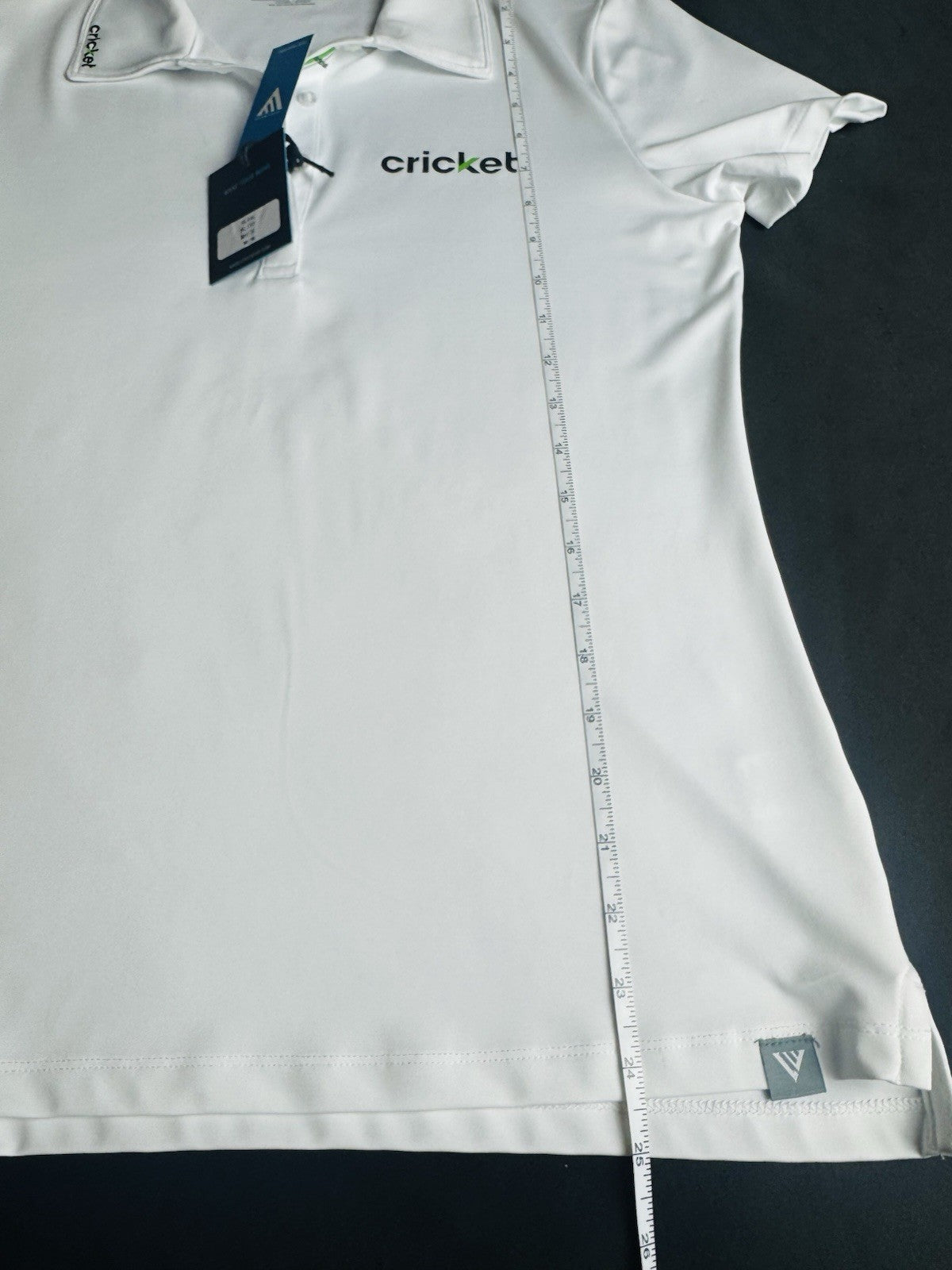 LeverWear Women's Golf shirt Cricket Logo Sz M   (B.175)