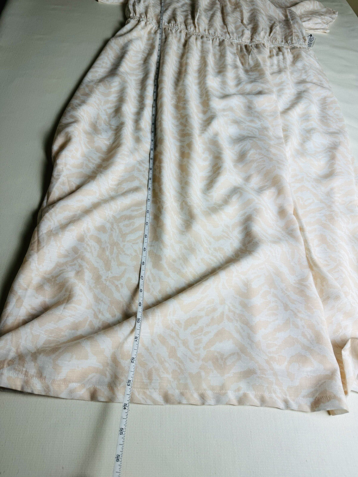 Nine West Women’s Long Dress Sz 2X. (B.64)