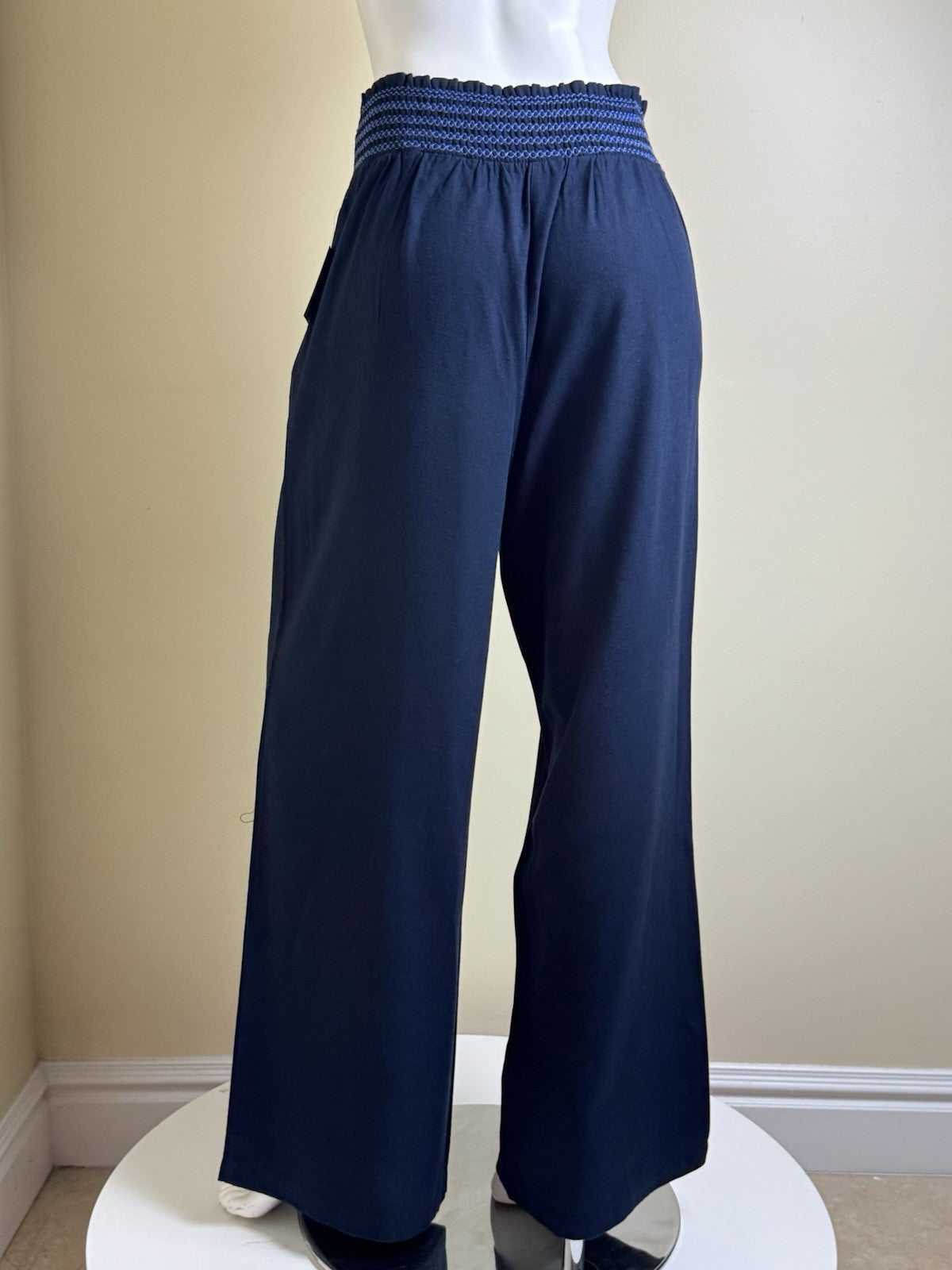 $89 Ellen Tracy Women’s Trousers Sz M       (B.155)