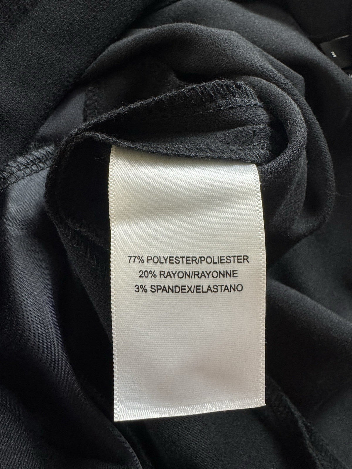 HALSTON Women's Pencil Skirt Lined Knee Length Size M.  (B.155)