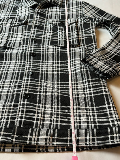 Sugar Rain Black White Plaid Button Down Long Sleeves Shirt Sz L. (B.55)