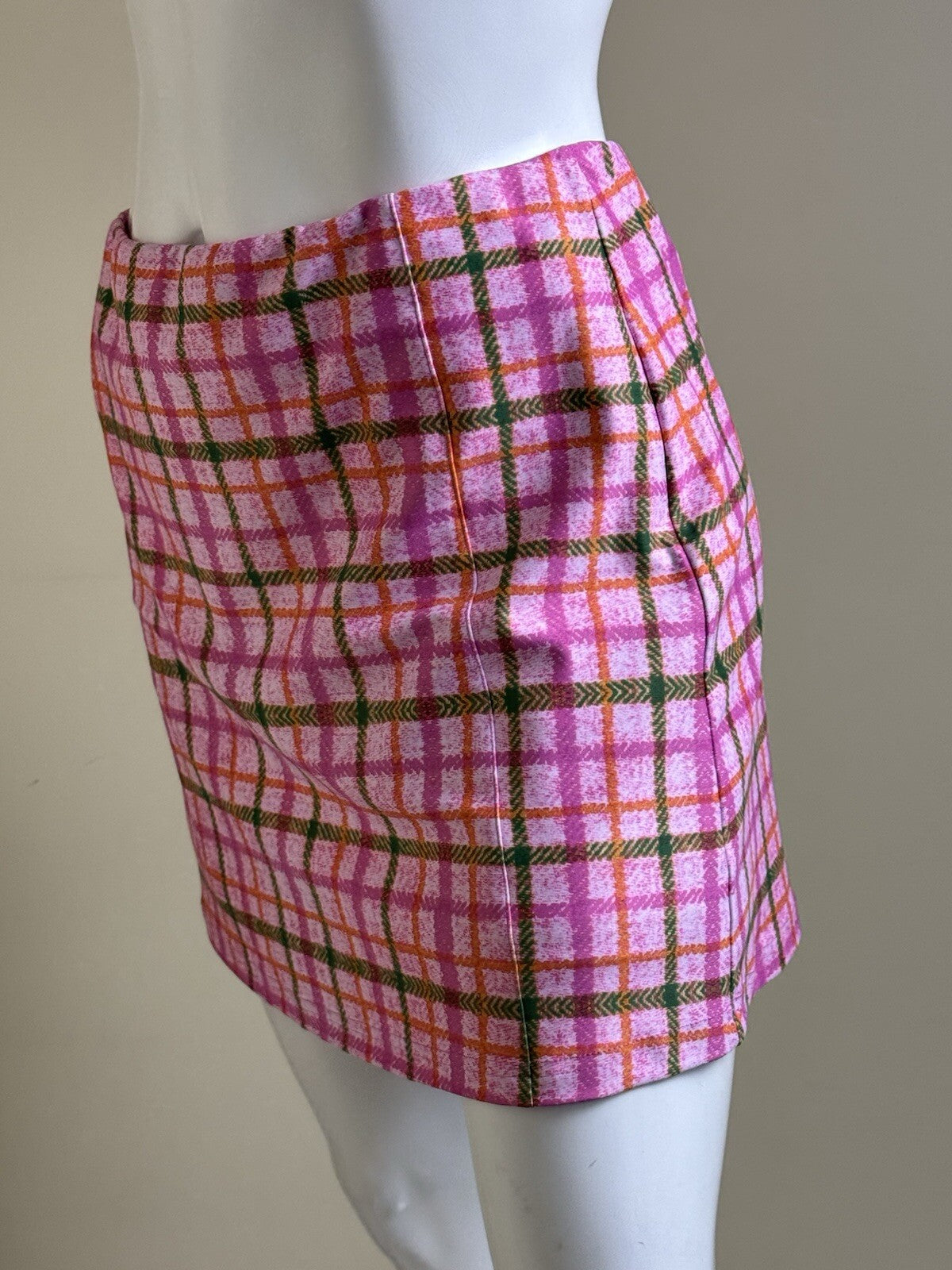 Smith & Quinn Women’s Golf Skort Skirt Plaid Sz M. (B.121/1)
