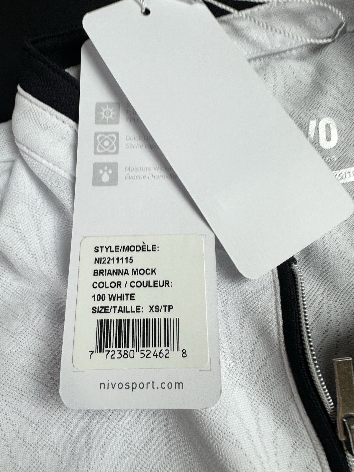 $80 NIVO Women's Golf Shirt Size XS.    (B.181)