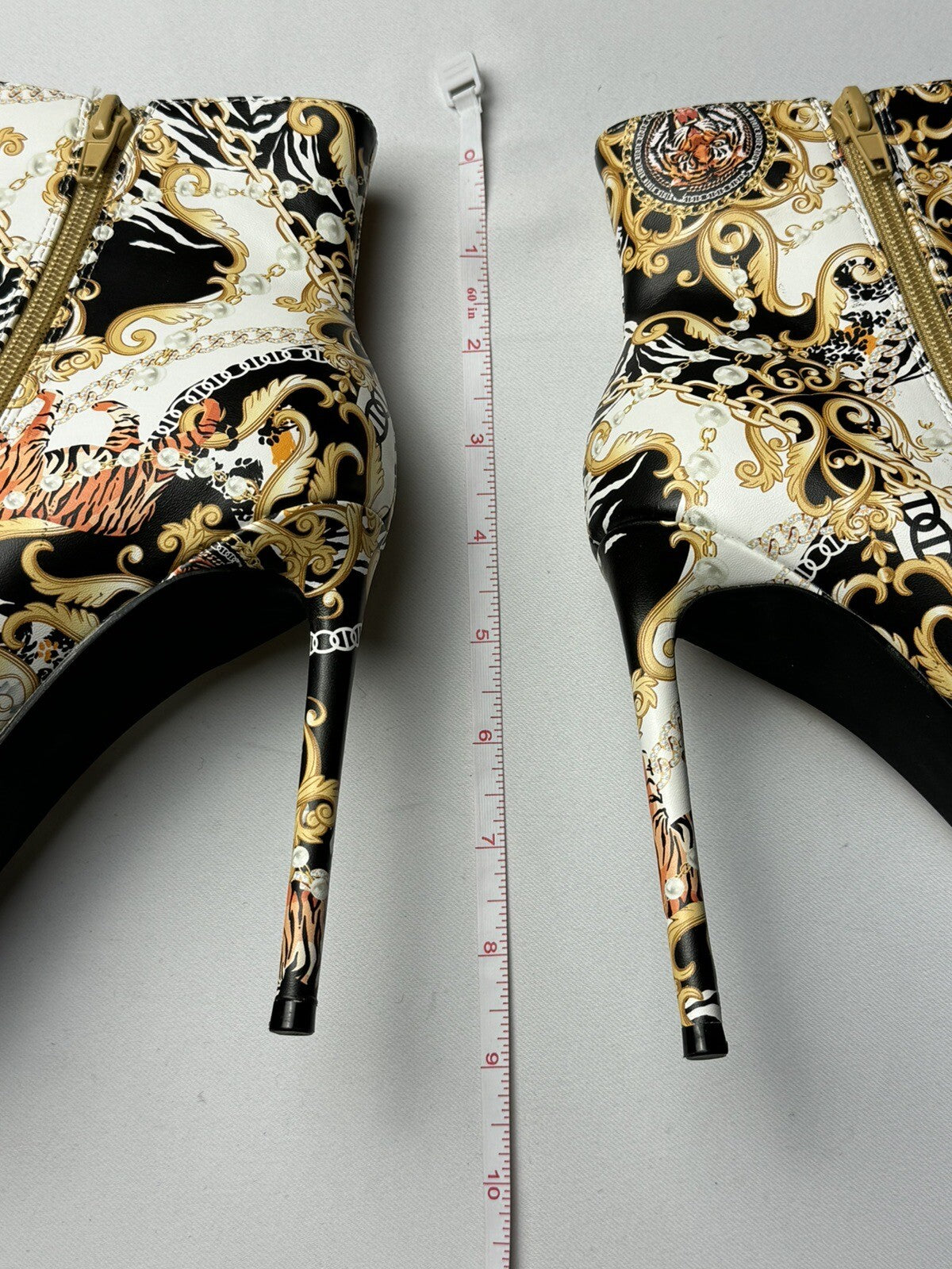 Anne Michelle Baroque Patterns Boots Size 10