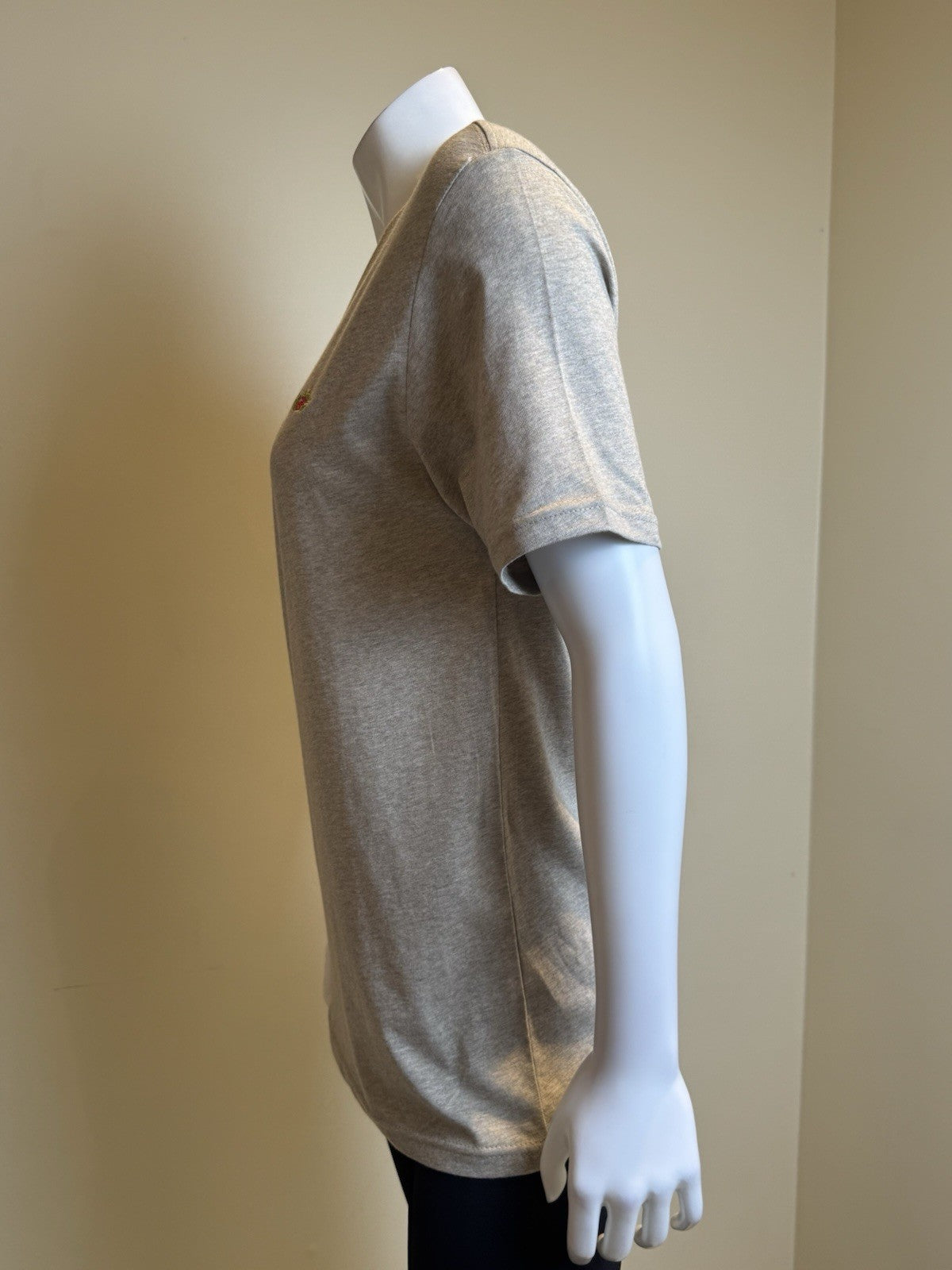 Bull’s Bridge Women’s T-Shirt Short Sleeve Sz S.      (B.167)