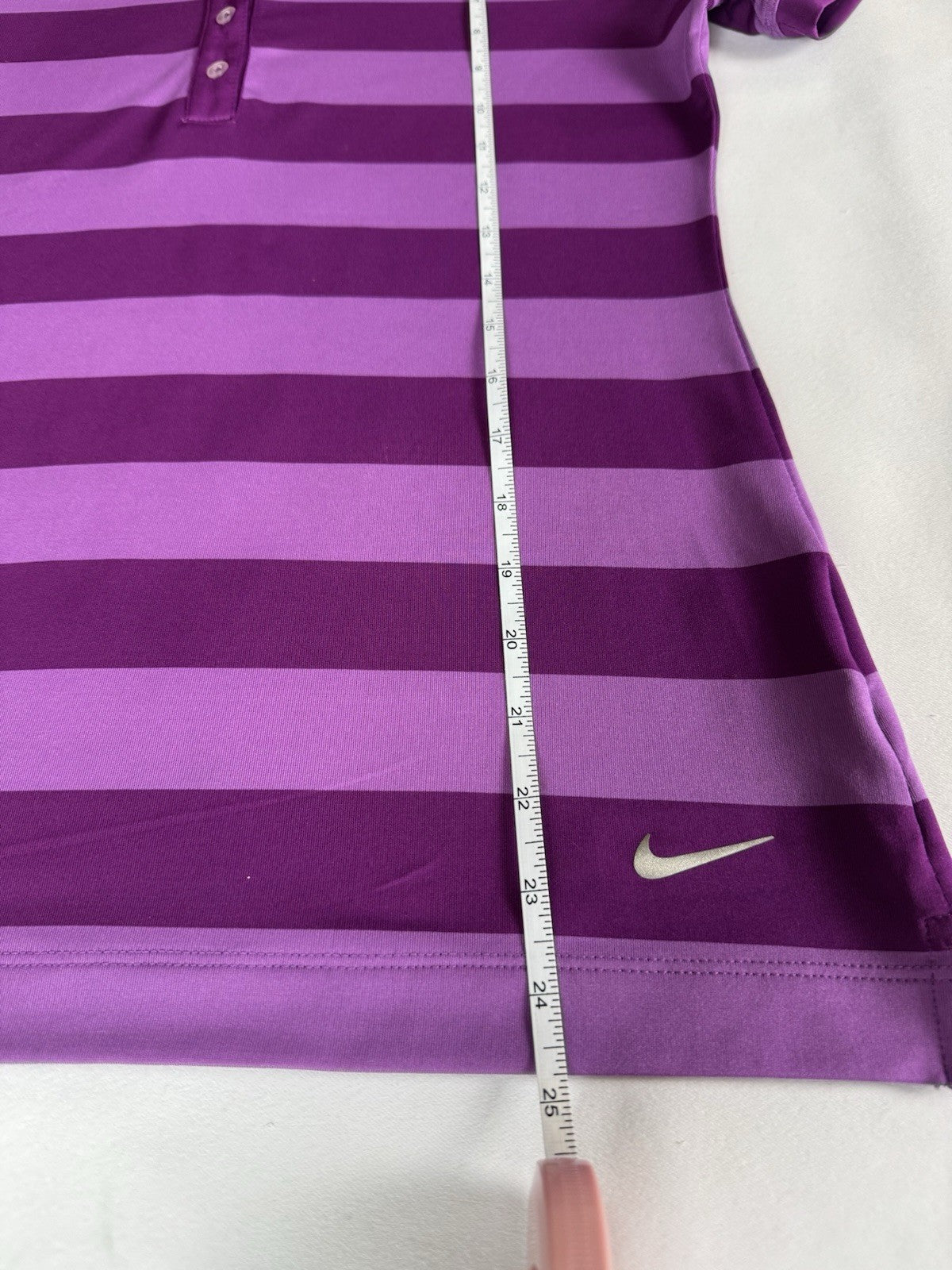 Nike Women’s Golf Shirt Sz S       (B.188)