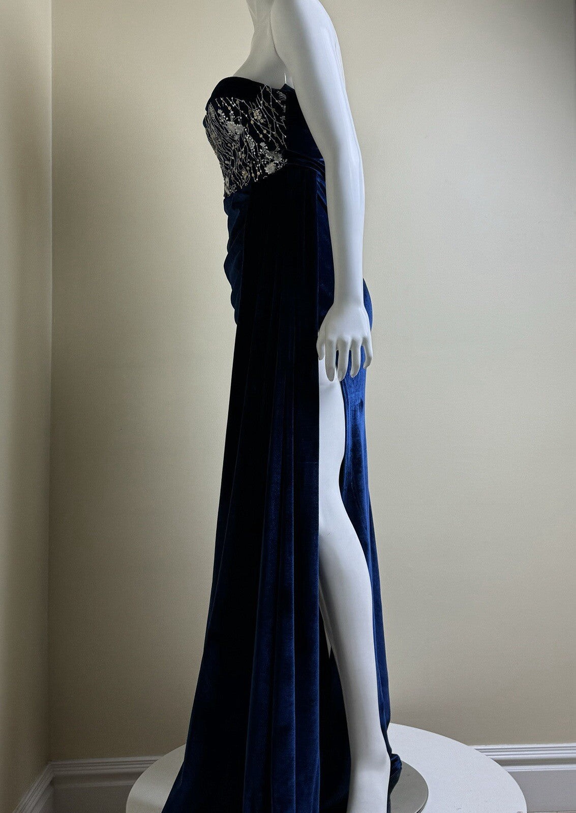 Miss Ord Strapless Velvet Mermaid Dress Royal Blue Sz L. (B.97)