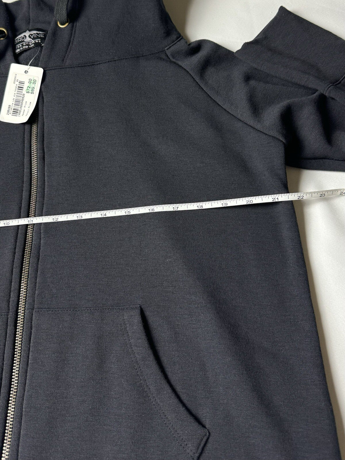 BIRD & VINE Los Angeles Women’s Sz XL Tennis Logo Hoodie Sweater.  (B.98)