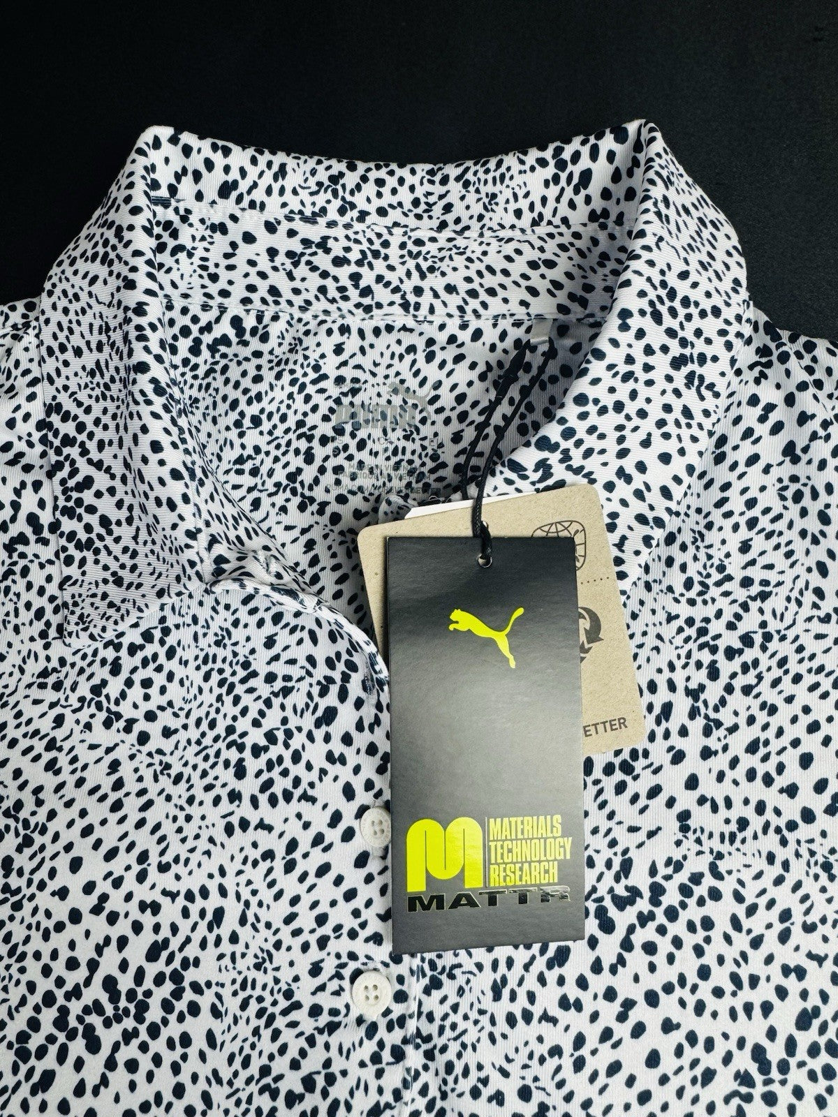 Puma Women’s Golf Shirt Sz S.   (B.174)