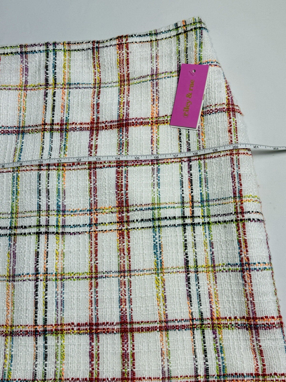 Riley & Rae Women's Tweed Mini Skirt Size 12. (B.91)