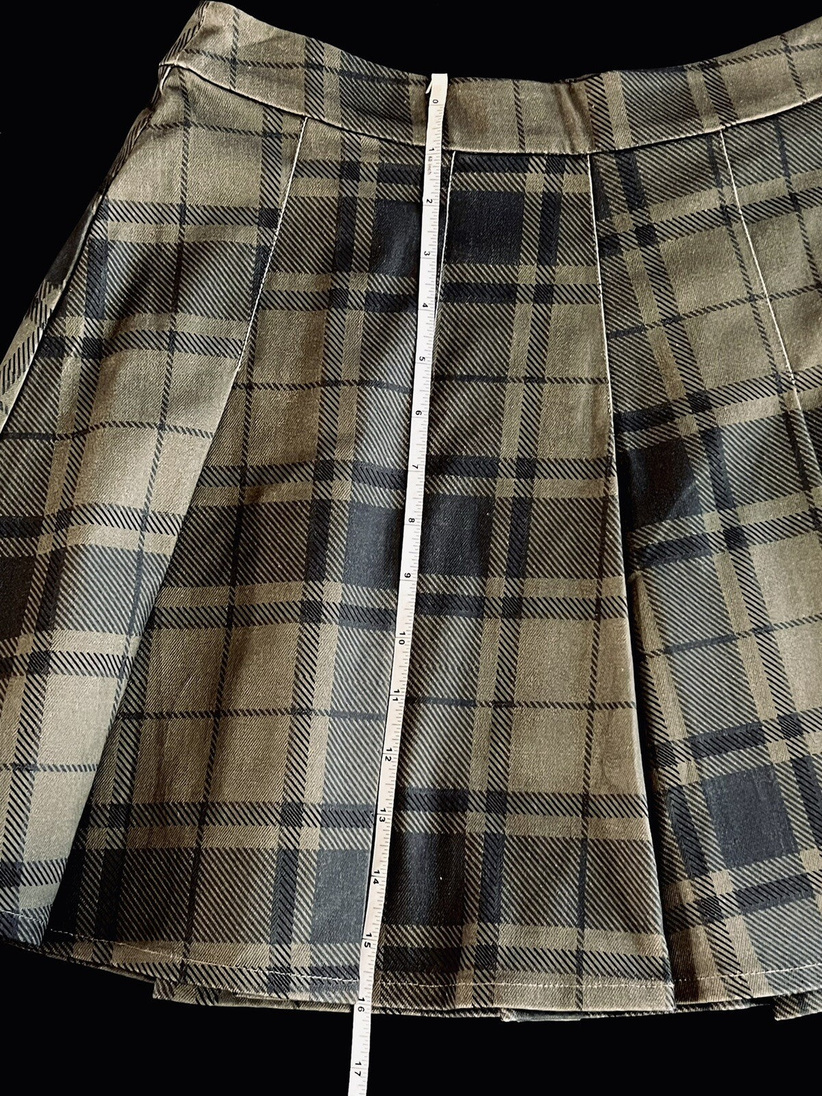 Weworewhat Women's Skirt Size M Green Plaid