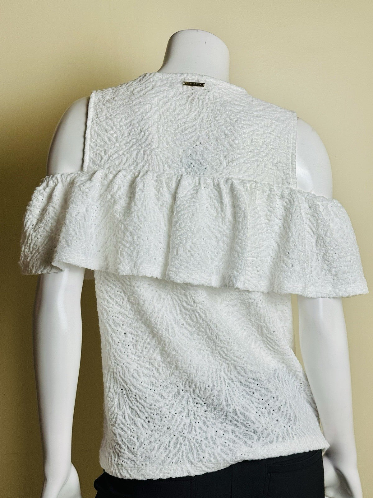 $98 Michael Kors Women’s White Off The Shoulders Blouse Sz L.     (B.181)