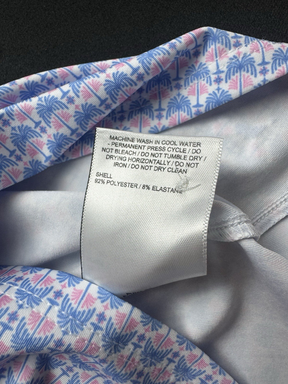 Puma Women’s Golf Shirt Sz S.   (B.162)