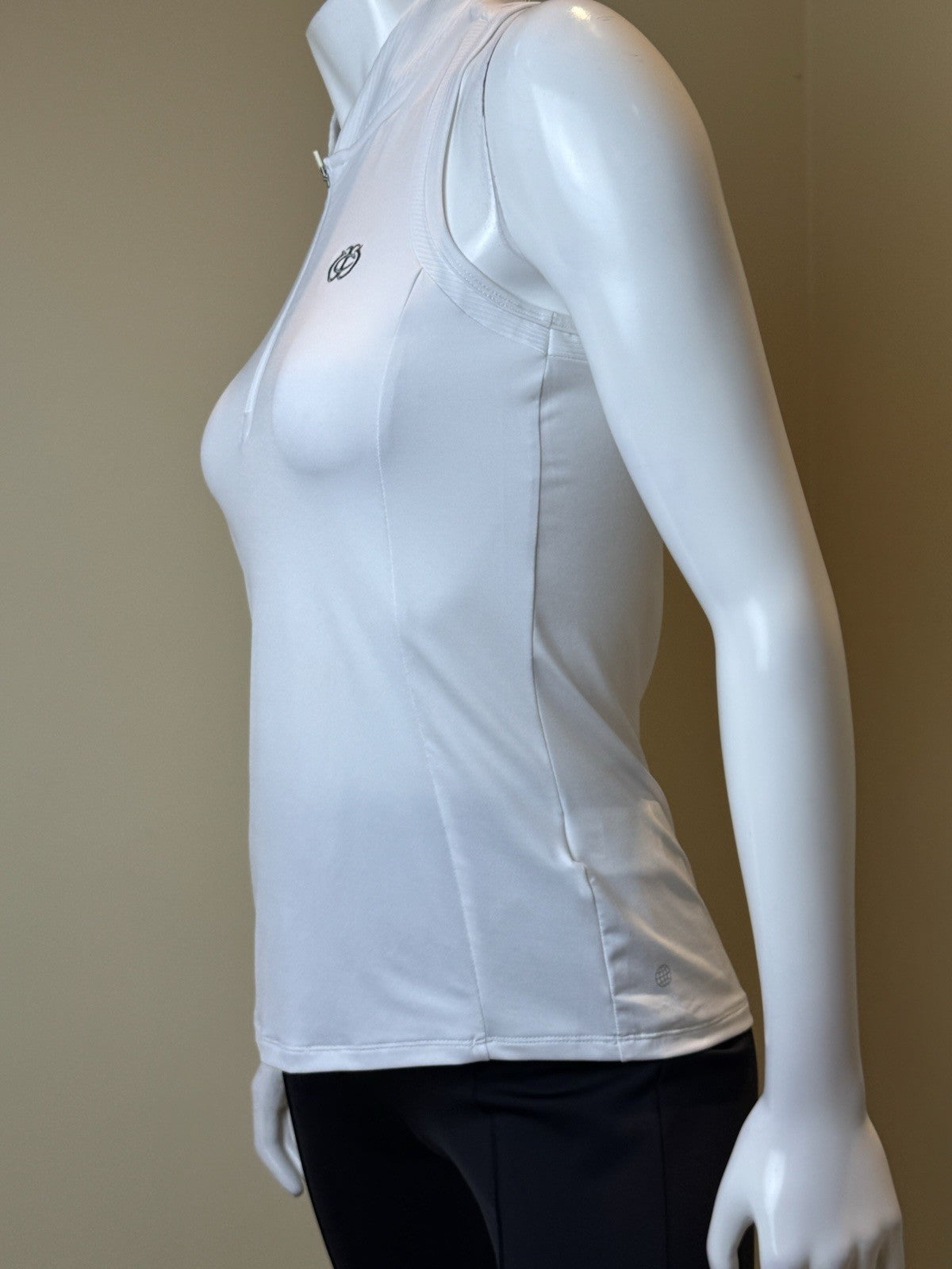 $60 Adidas Women’s Golf Tank Top Sz XS    (B.165)