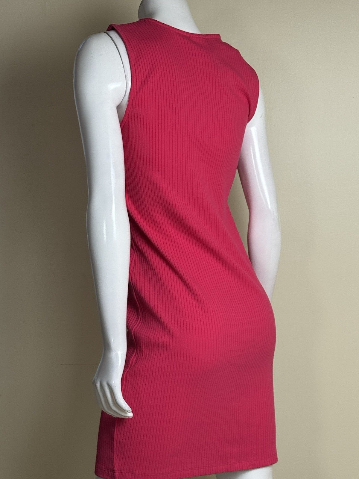 LOLE Knit Sleeveless Dress Pink Sz M.  (B.062)