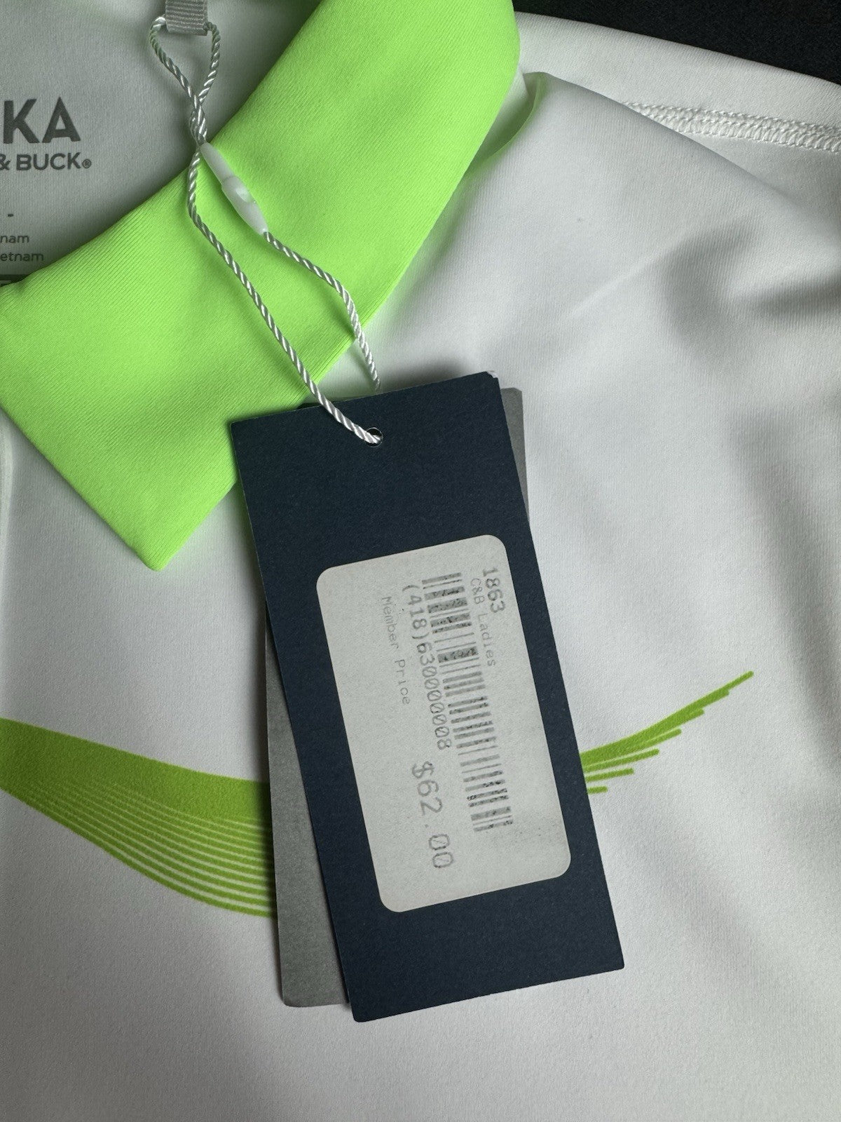 Annika Cutter and Buck Women’s Polo Shirt Size M      (B.172)