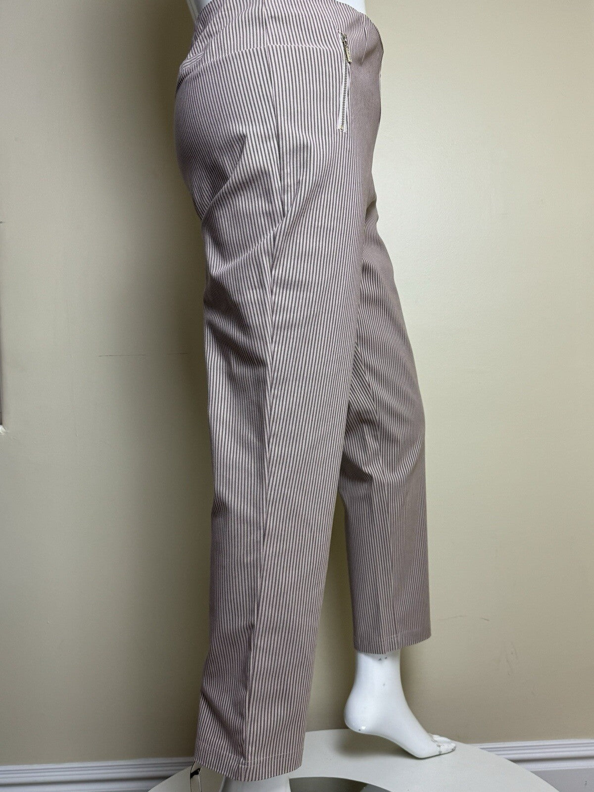 $89 DKNY Women's Striped Pants Sz XL  (B.91)