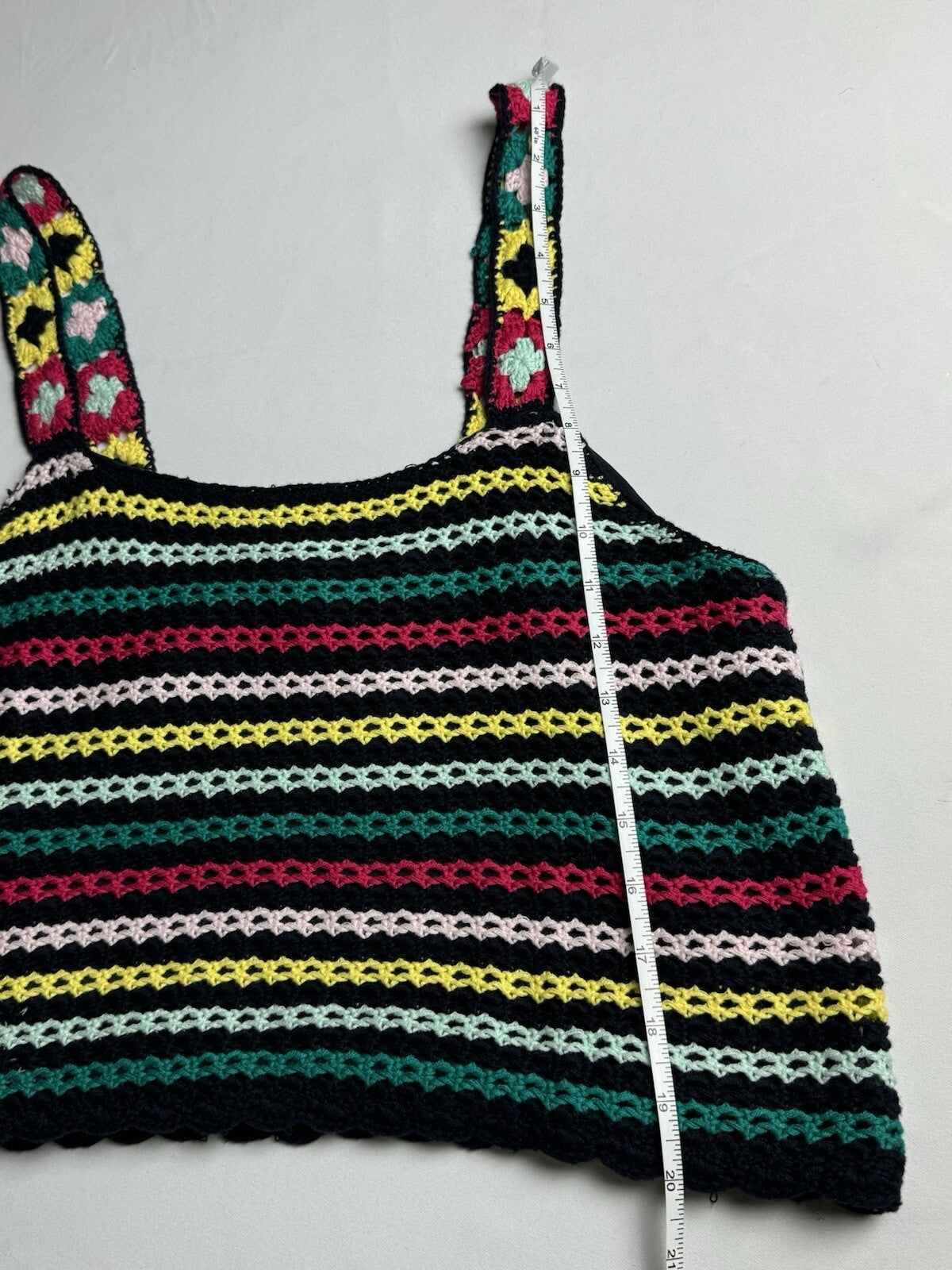 Jessica Simpson Karina Crochet Tank Top Size L. (B.94)