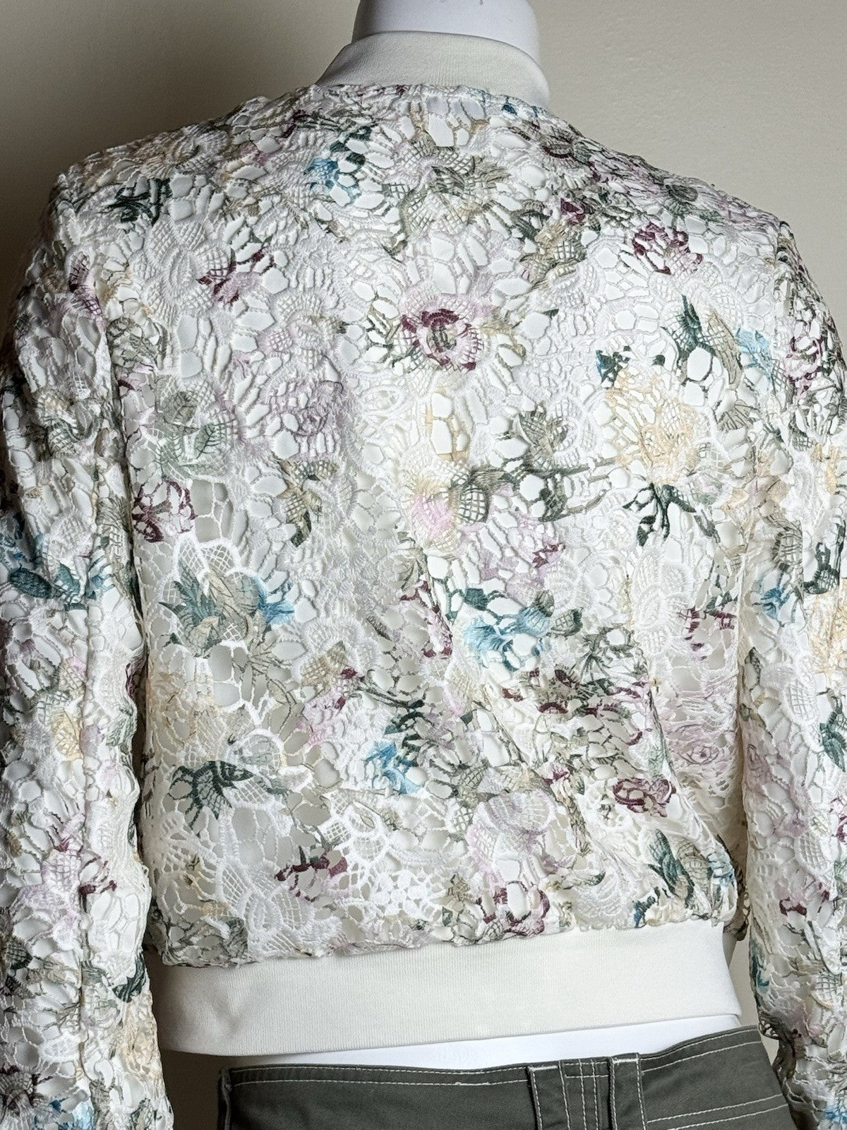 $128 NANETTE LEPORE Women’s Floral Jacket Sz S    (B.157)