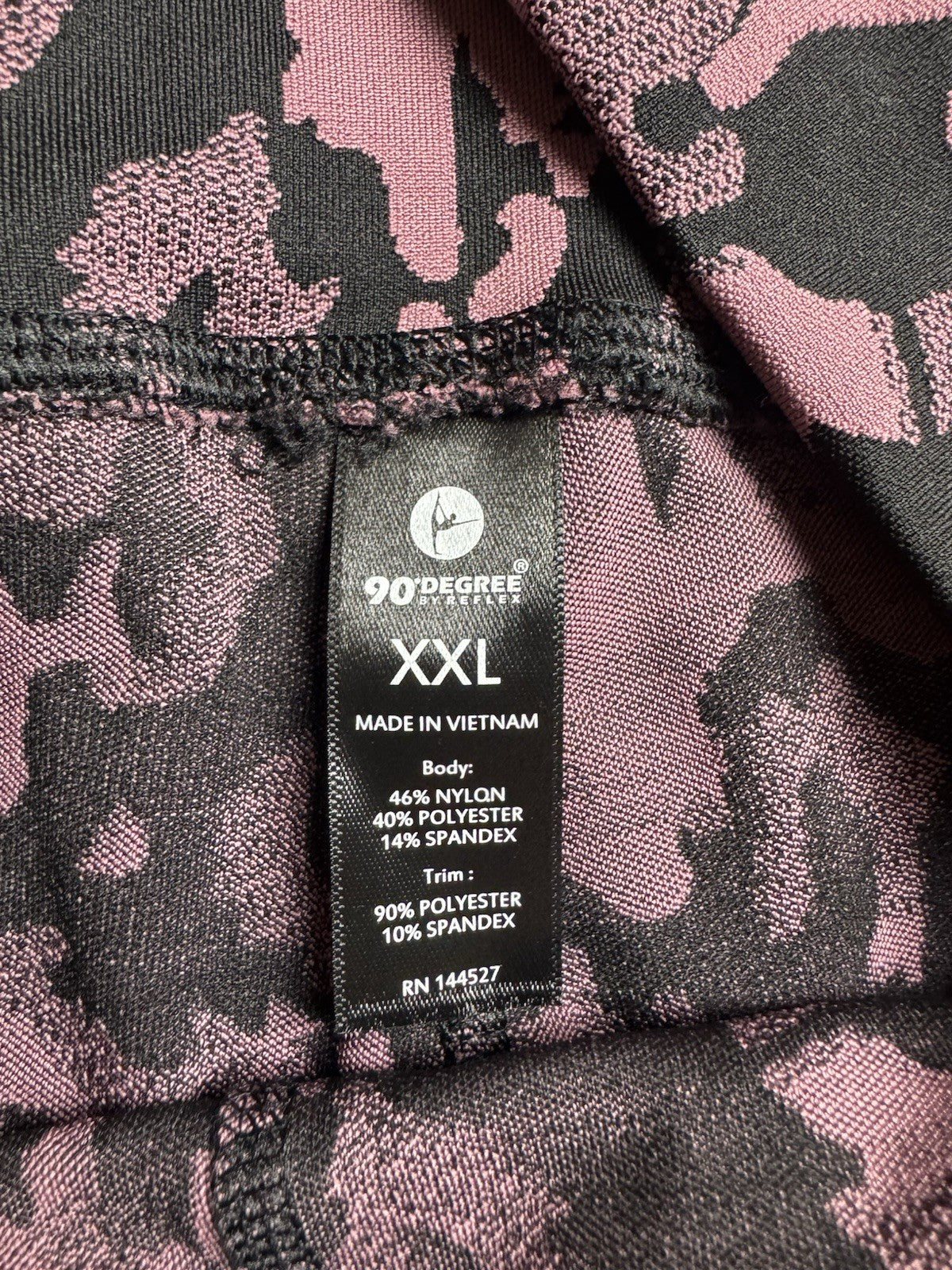 $78 90 Degree By Reflex Tummy Control Legging Sz 2XL.  (B.159)