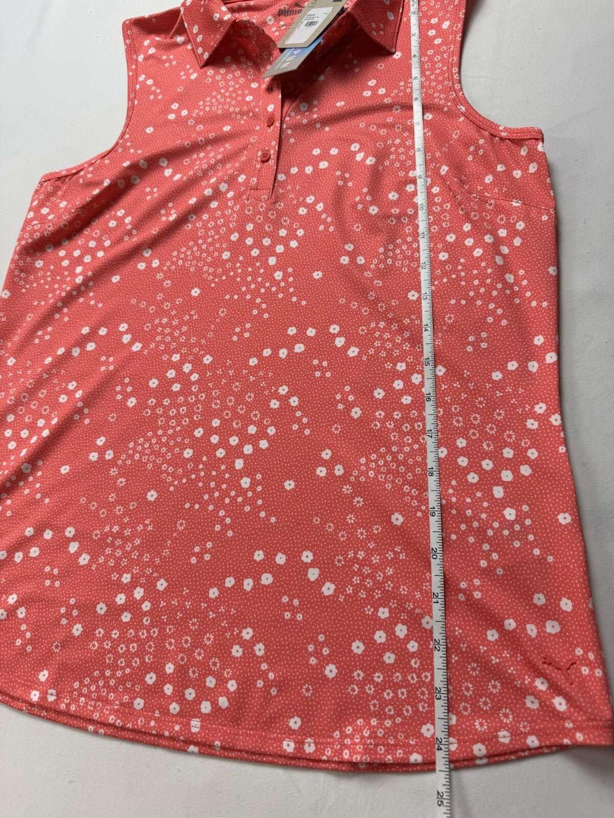 Puma Women’s Golf Shirt Sleeveless Sz S.  (B.129/4)