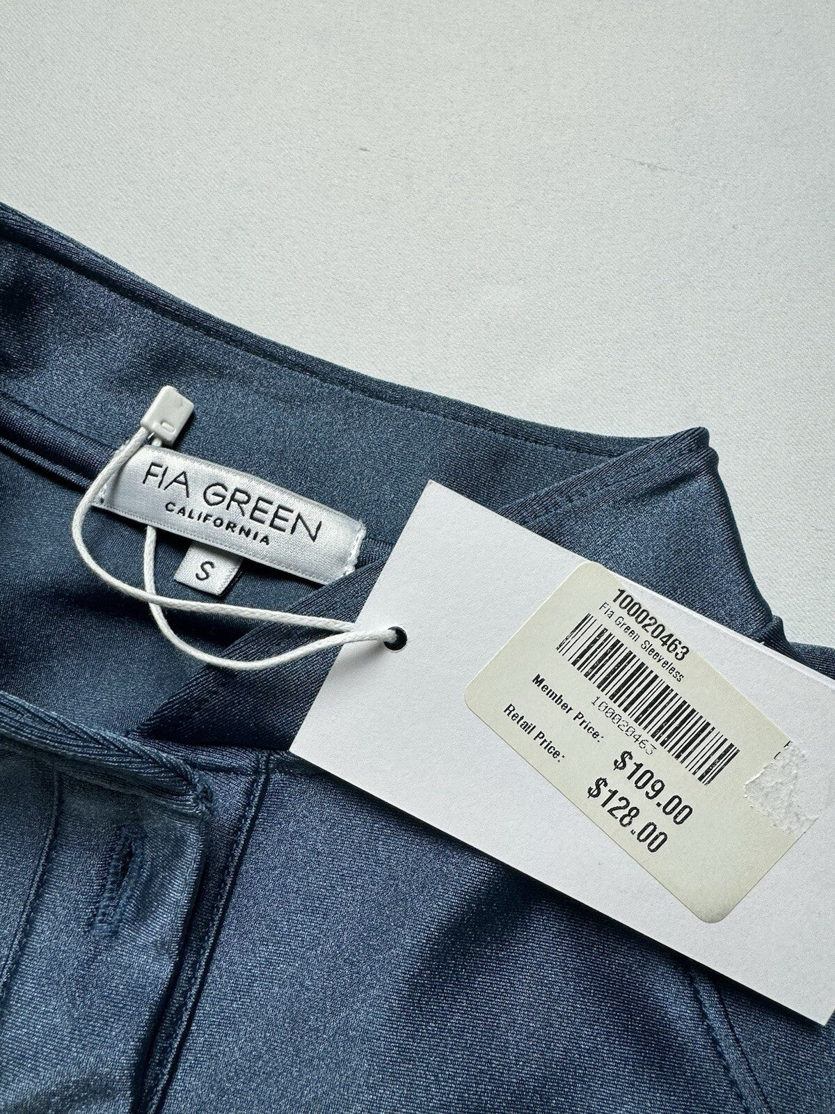 FIA Green California Women’s Top Sz S Golf Shirt. (B.113)