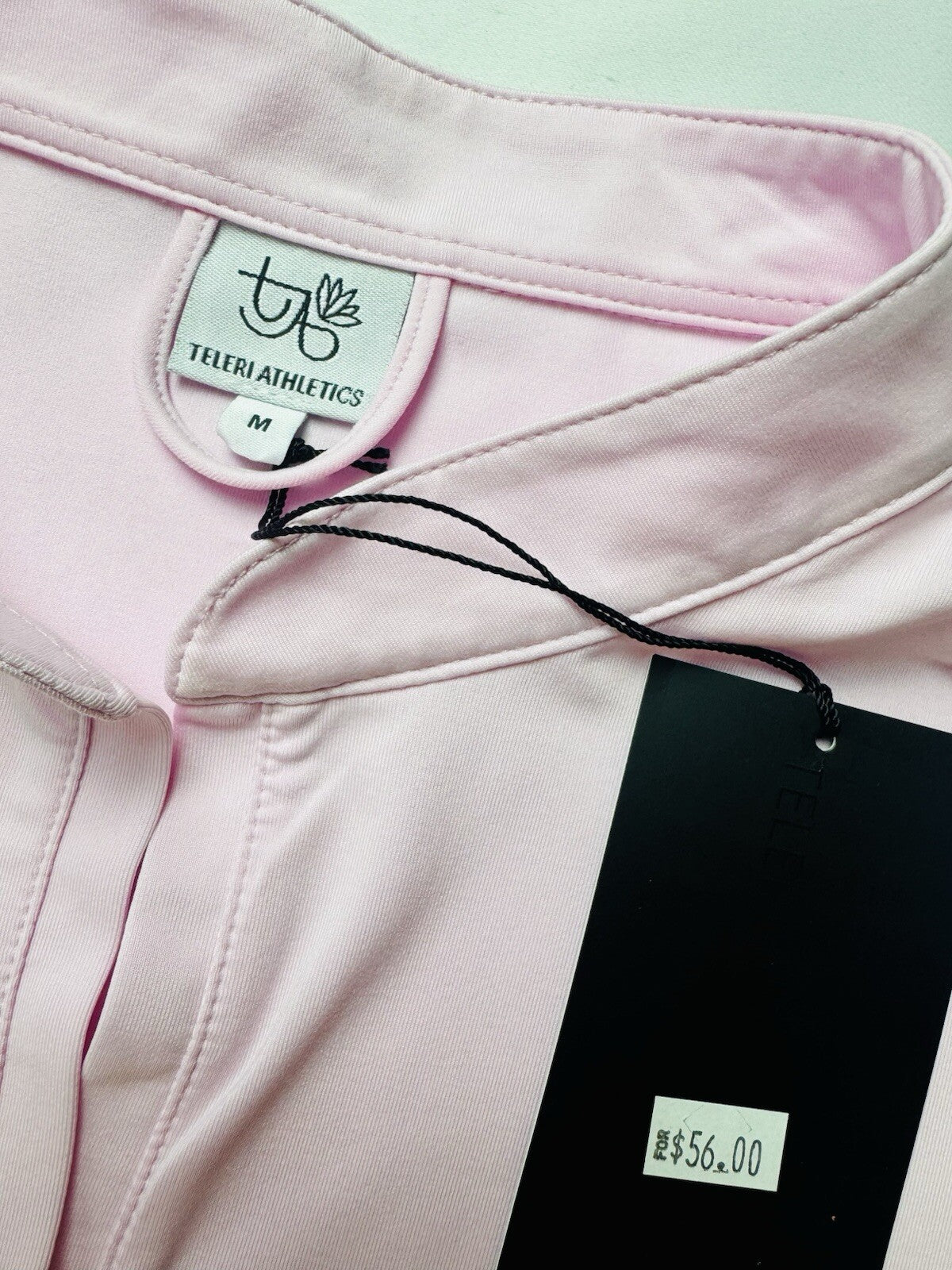 Teleri Athletics Women’s Golf Shirt Sz M.    (B.145)