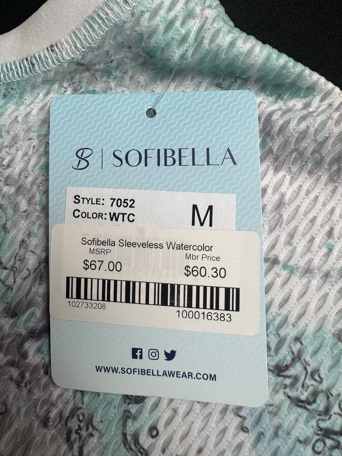 SOFIBELLA Women’s Golf-Tennis Shirt Sz M.  (B.174)