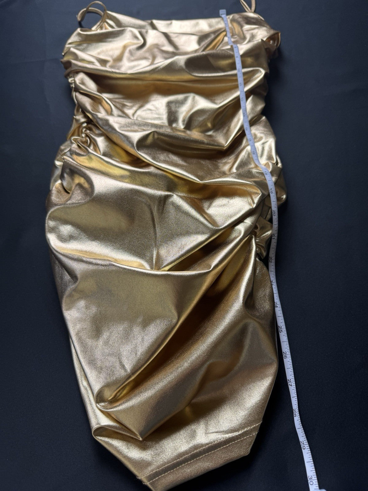 Women's Metallic Gold Mini  Bodycon Dress Sz M. (B.160)