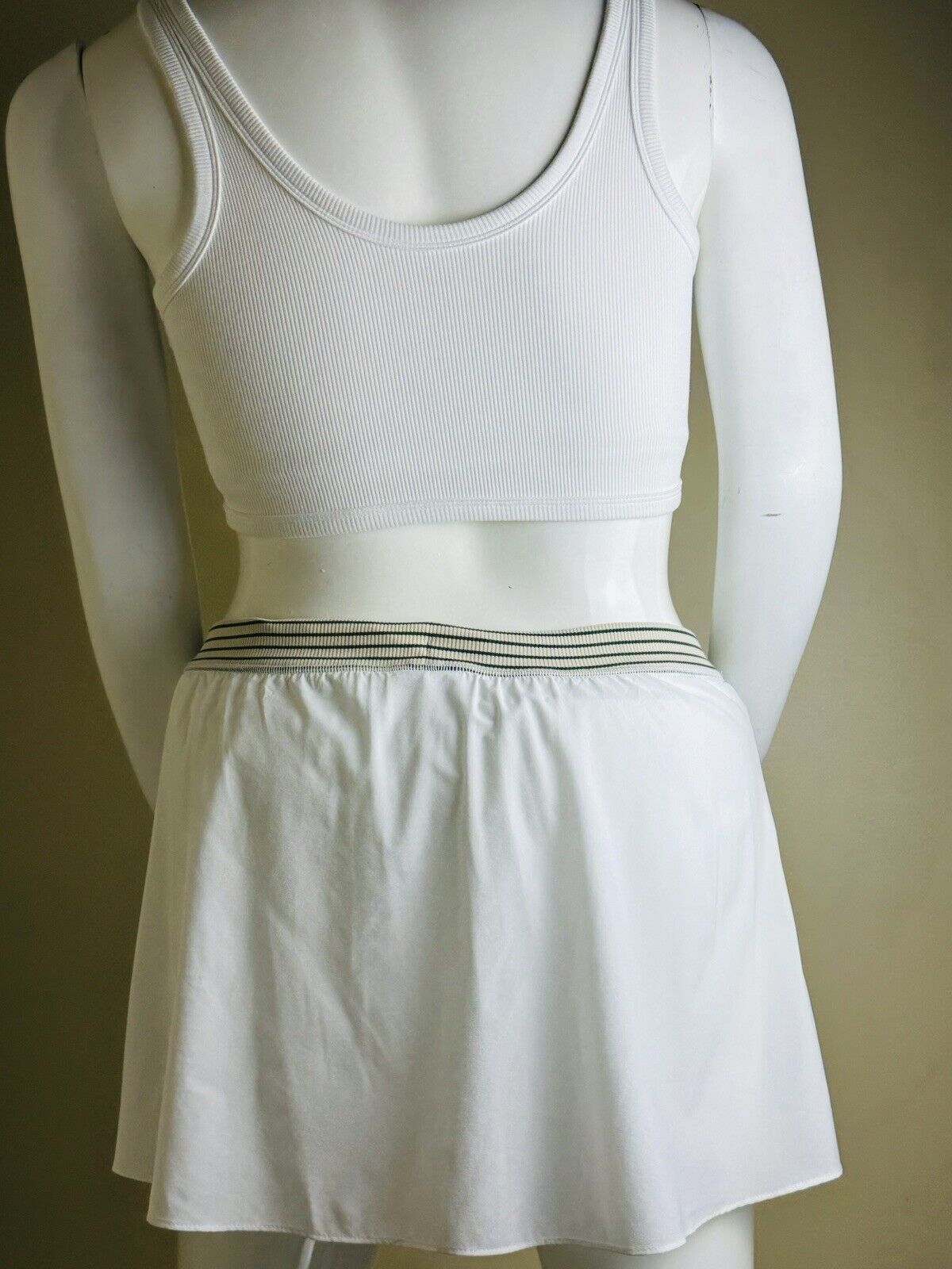 OFFLINE By Aerie Skort Jumpsuit Sz XL. (B.54)