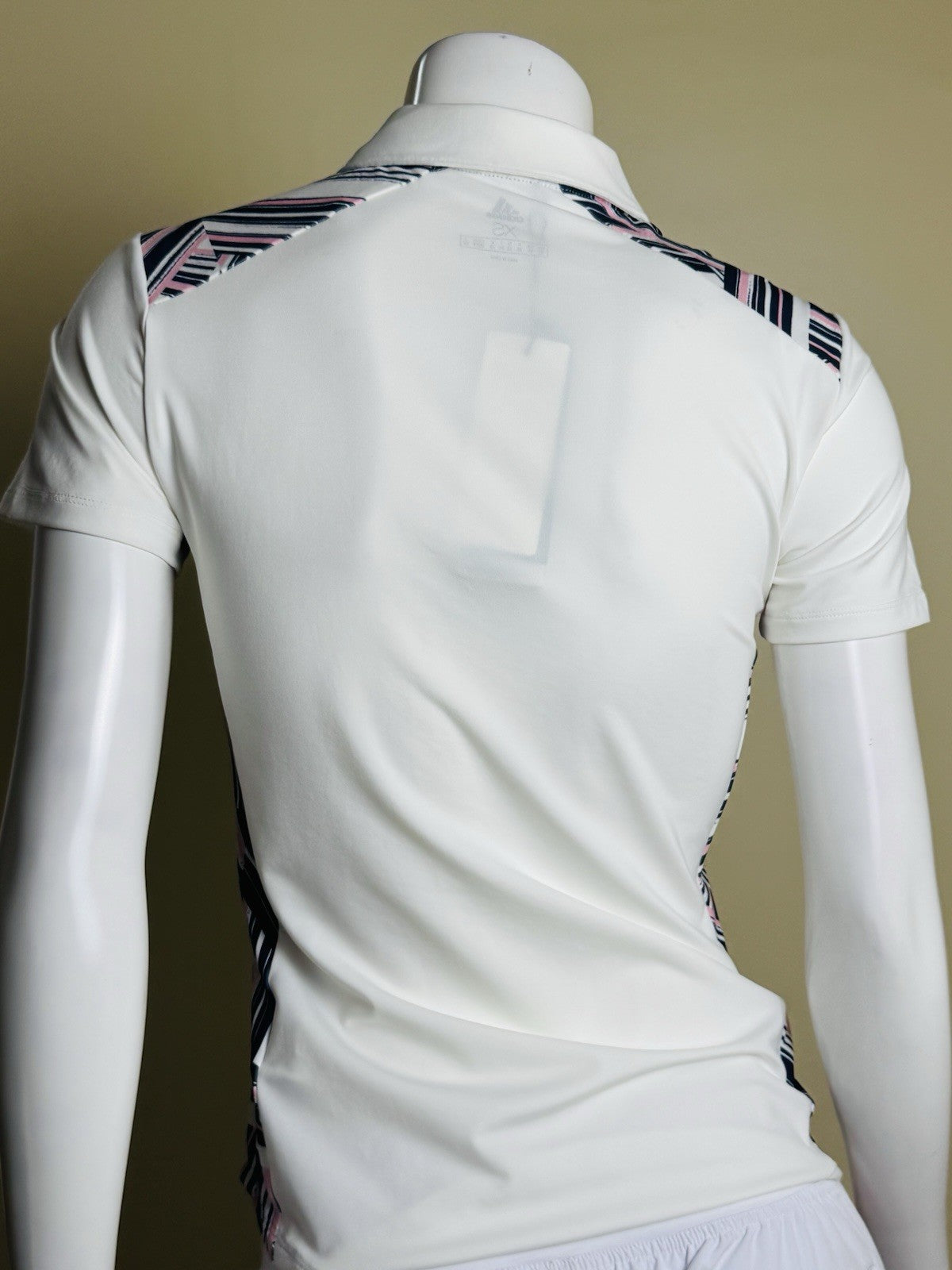 $65 Adidas Women’s Golf Shirt Sz XS    (B.188)