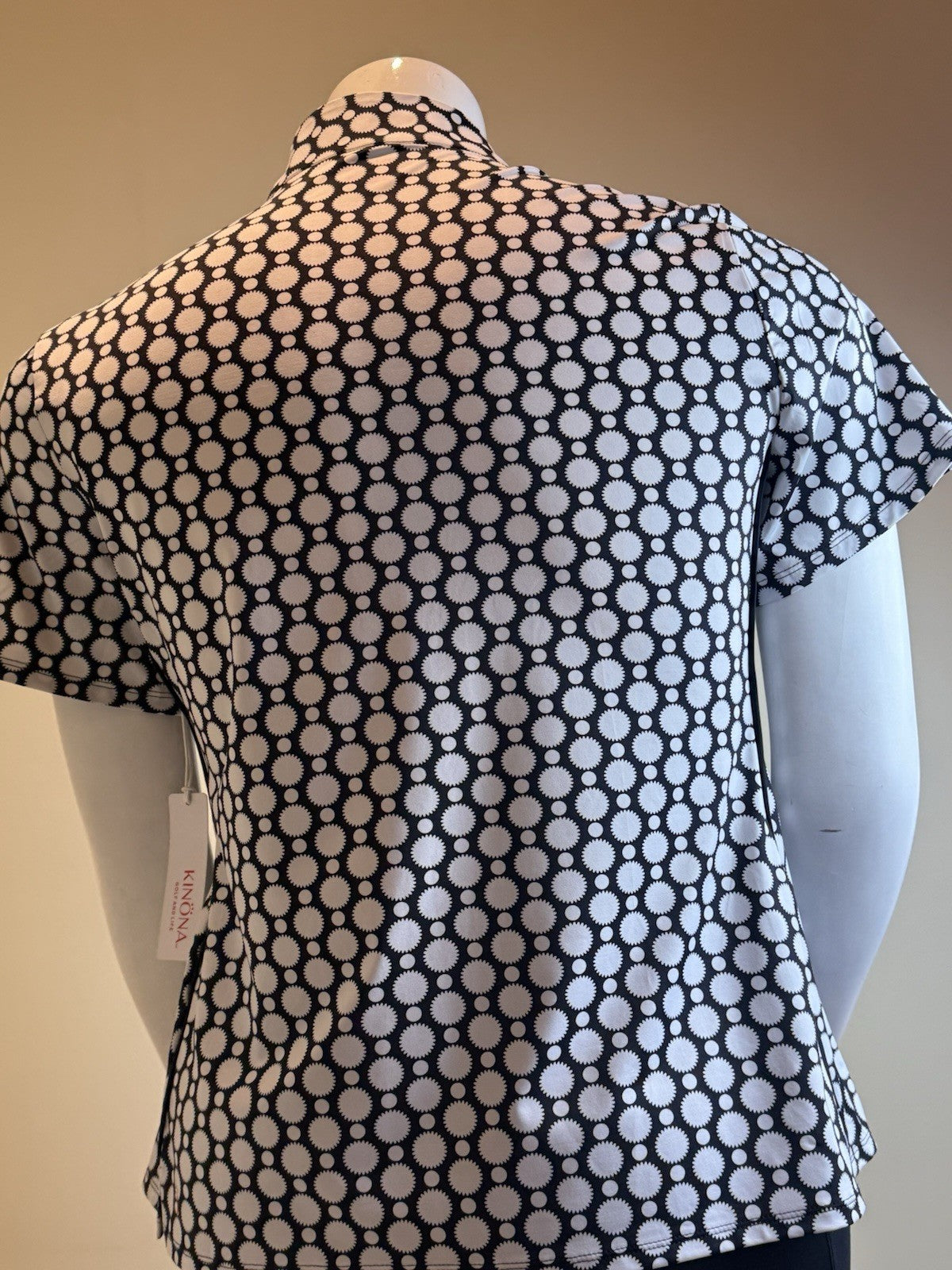 KINONA Women’s Golf Shirt Sz XL      (B.166)