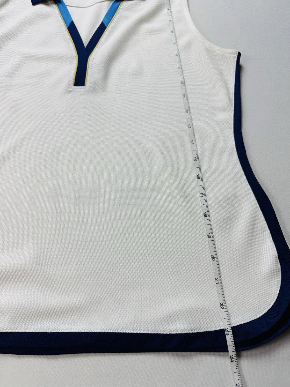 EP Pro Women's Golf Tour Tech Shirt Sz M. (B.139)