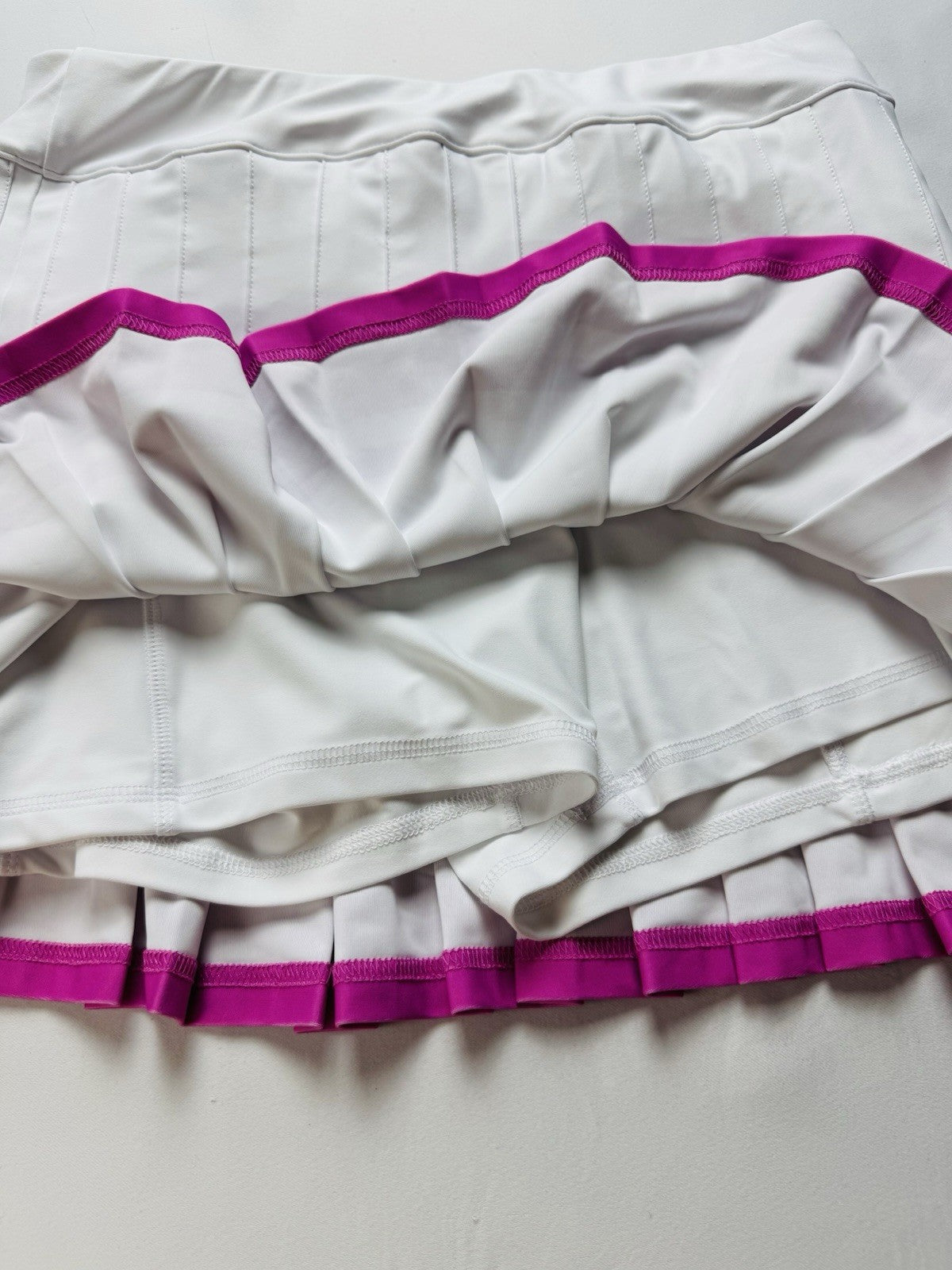 Smith & Quinn Athletic Skort Skirt Sz M. (B.154))