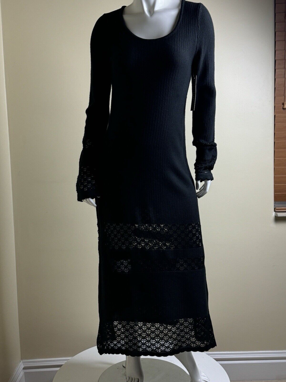 ABSOLUTELY FAMOUS Black Crochet Dress Sz S