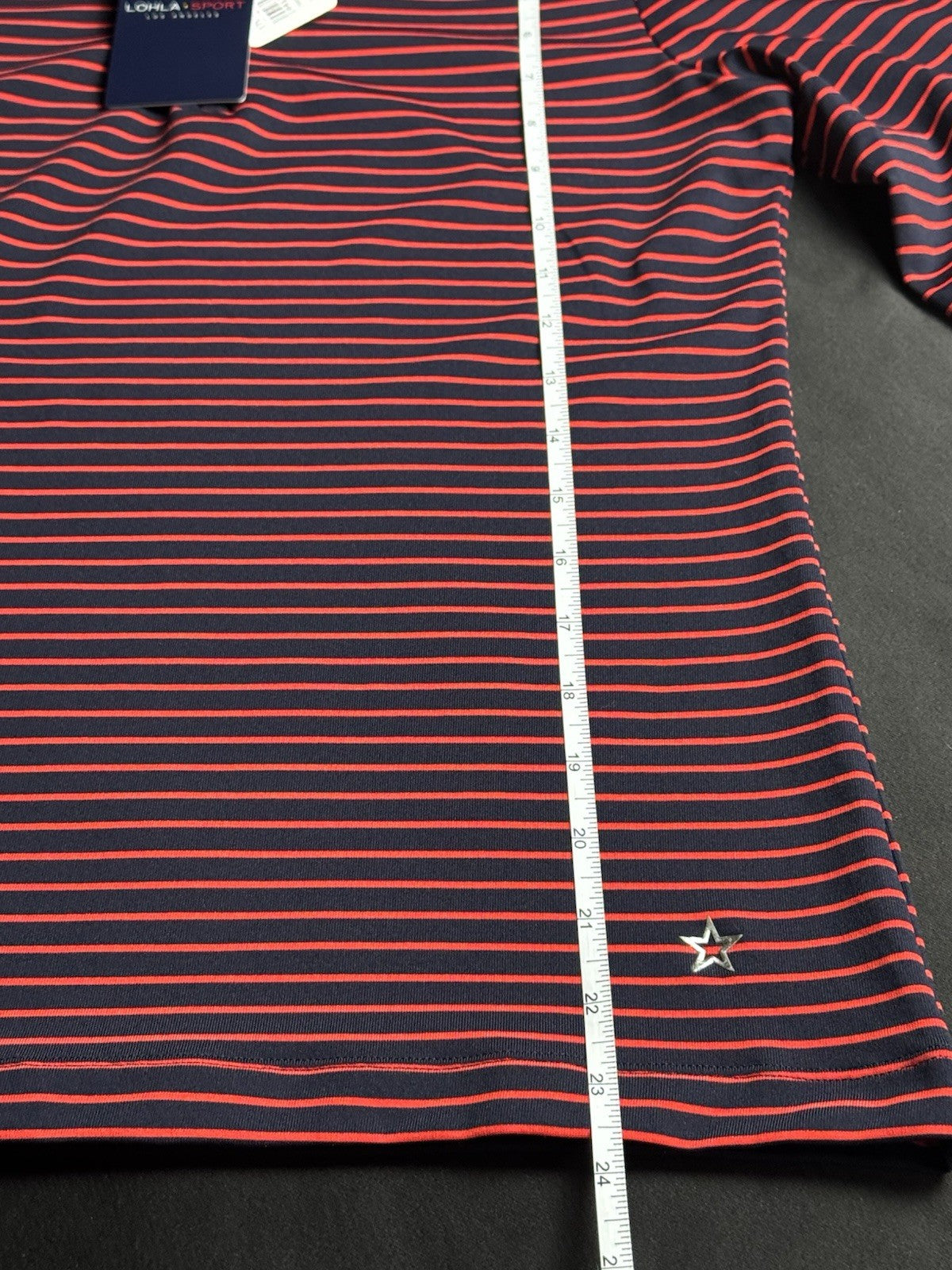 Lohla Sport Women’s Golf Sweatshirt Sz S.      (B.189)