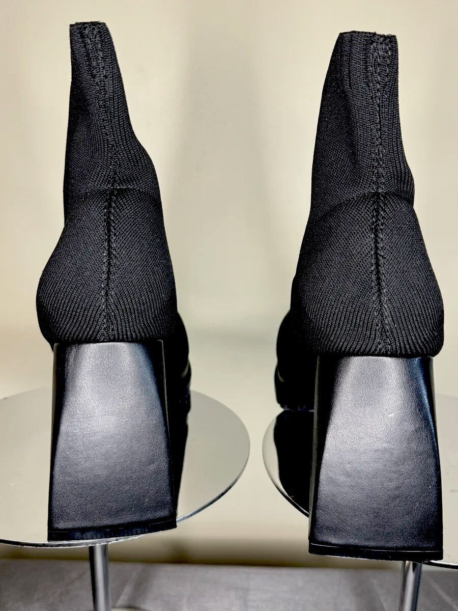 Cape Robbin Women's Stretchy Black Boots Size 9