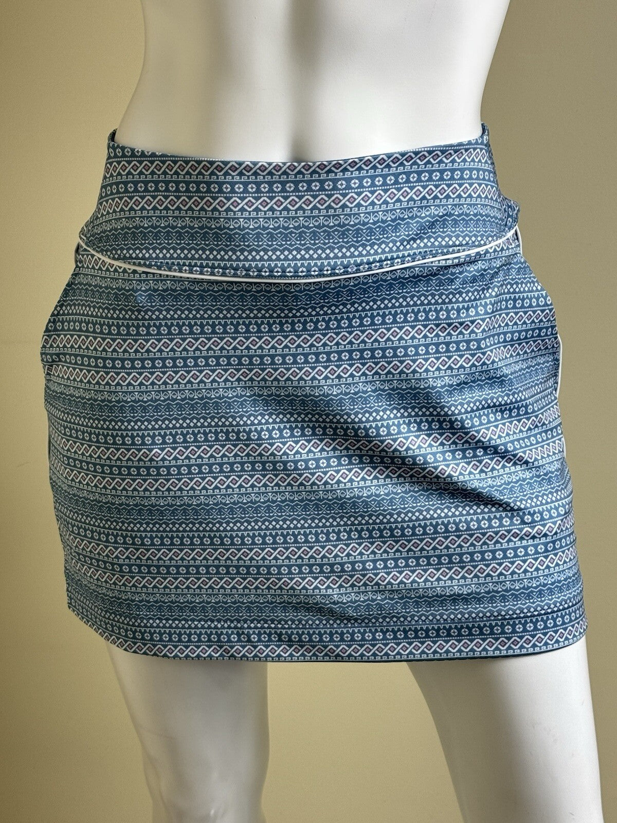 PUMA Women's Golf Tennis Skort Skirt Sz S (B.140/6)