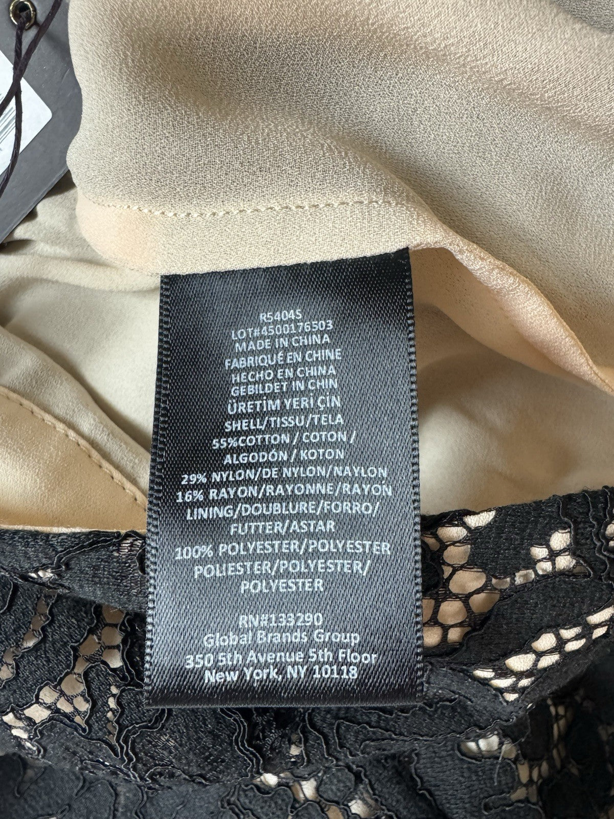 $345 Marchesa Voyage Women’s Black Nude Laced Skirt Sz 8.  (B.156)