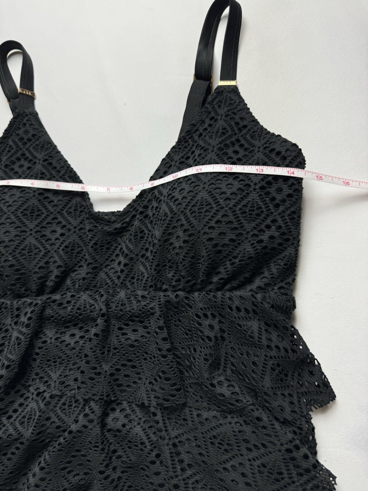 $98 Nicole Miller One Pc Swimsuit Black Crochet Sz M Bathing suit (B.53)