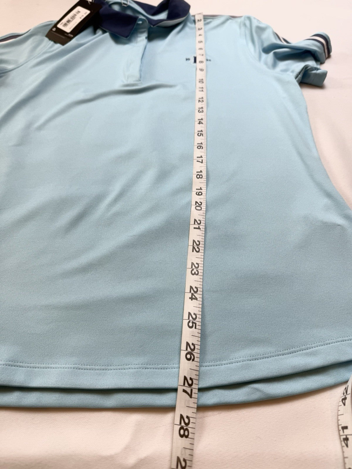 Under Armour Women's Golf Tennis Shirt Sz L.    (B.167)