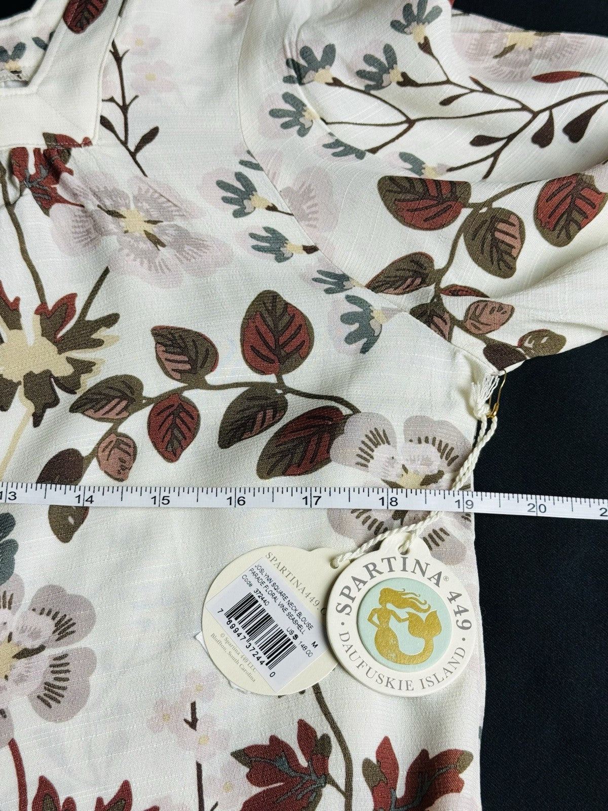 $148 Spartina 449 Women’s Golf Long Sleeve Blouse Sz M.      (B.181)