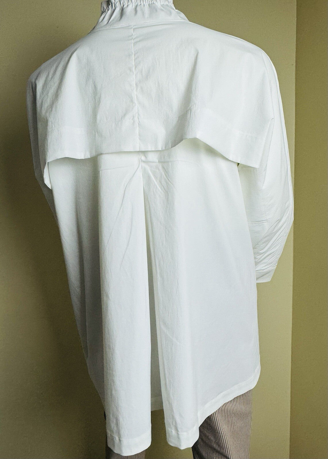 Athleta Women’s Sz XL Nylon Long Sleeve Pullover Sweater (B.91)