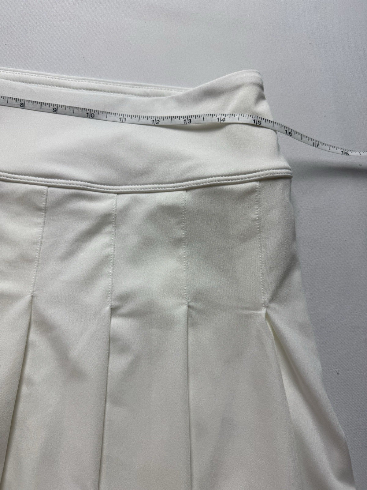 Renwick Women’s Tennis Golf Skirt Skort Sz M.  (B.154)